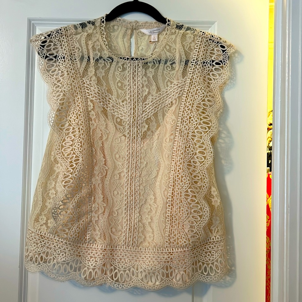 NWT CREAM LACE TOP WITH TANK LC BY LAUREN CONRAD Large